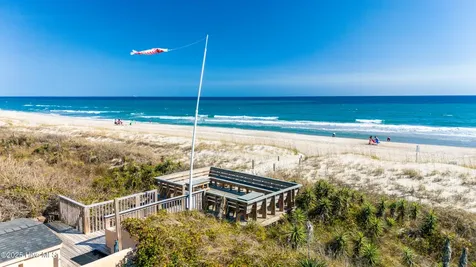 2305 W Fort Macon Road Atlantic Beach NC 28512