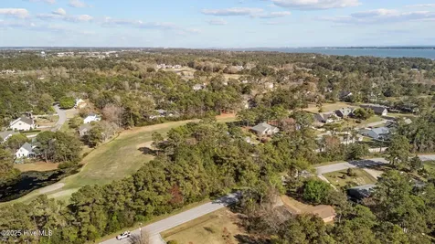 215 Oak Drive Morehead City NC 28557