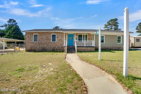 101 Beeler Avenue Hamlet NC 28345