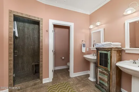 3107 Ocean Drive Emerald Isle NC 28594