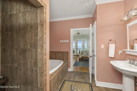 3107 Ocean Drive Emerald Isle NC 28594