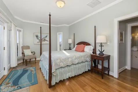 3107 Ocean Drive Emerald Isle NC 28594
