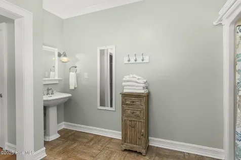 3107 Ocean Drive Emerald Isle NC 28594