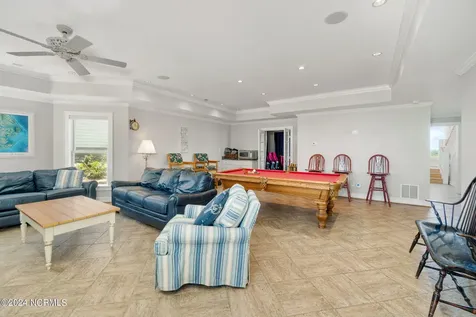 3107 Ocean Drive Emerald Isle NC 28594