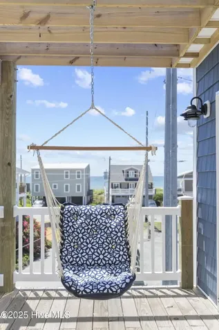 525 Sidbury Avenue Topsail Beach NC 28445