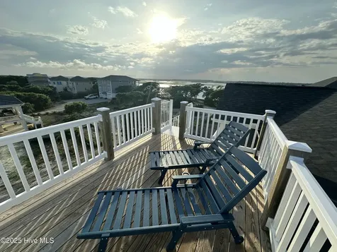525 Sidbury Avenue Topsail Beach NC 28445