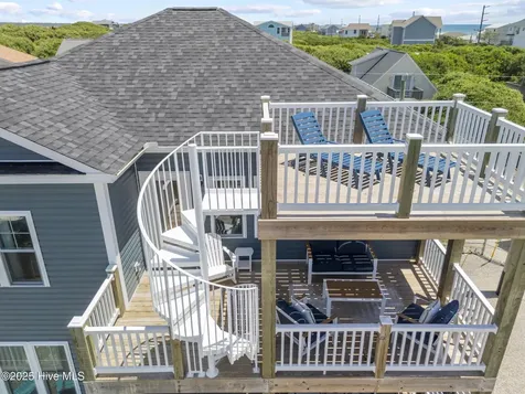 525 Sidbury Avenue Topsail Beach NC 28445