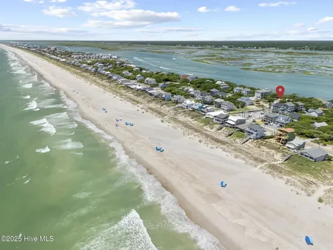 525 Sidbury Avenue Topsail Beach NC 28445