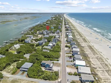525 Sidbury Avenue Topsail Beach NC 28445