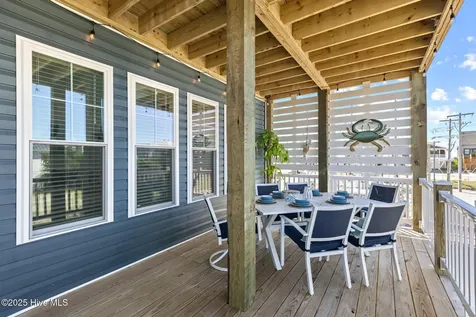 525 Sidbury Avenue Topsail Beach NC 28445