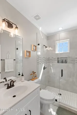 525 Sidbury Avenue Topsail Beach NC 28445