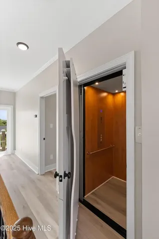 525 Sidbury Avenue Topsail Beach NC 28445