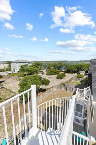 525 Sidbury Avenue Topsail Beach NC 28445