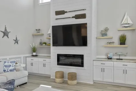 525 Sidbury Avenue Topsail Beach NC 28445