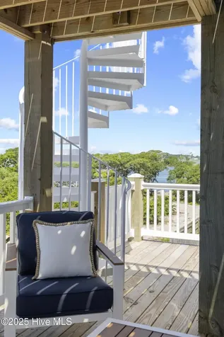 525 Sidbury Avenue Topsail Beach NC 28445