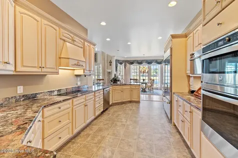 2760 Marsh Point Lane SE Southport NC 28461