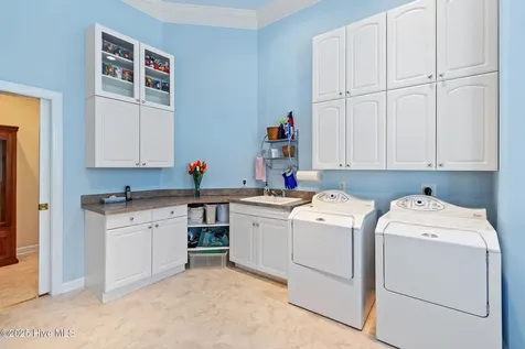 2760 Marsh Point Lane SE Southport NC 28461