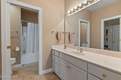 2760 Marsh Point Lane SE Southport NC 28461