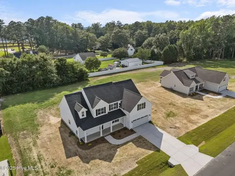 896 Lendy Drive Greenville NC 27858
