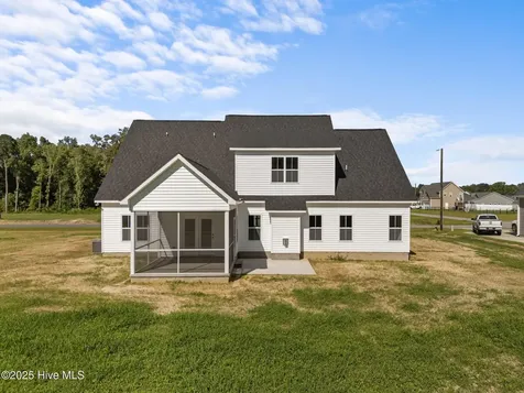 896 Lendy Drive Greenville NC 27858