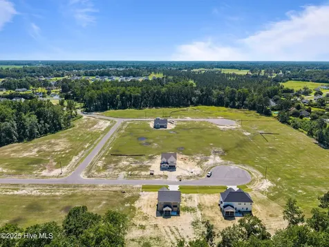 815 Lawson Court Greenville NC 27858
