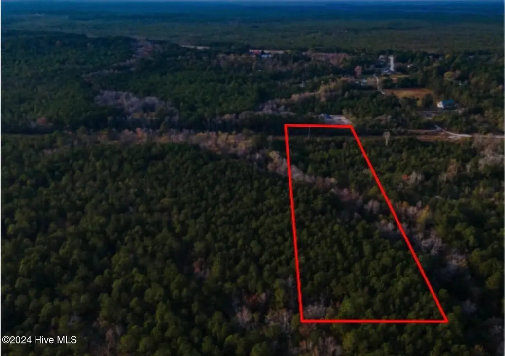 8 Hardison Drive Hampstead NC 28443