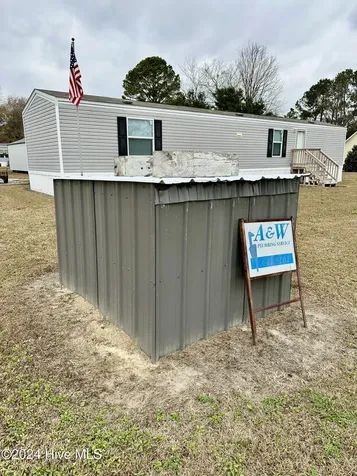 1442 Harrelsonville Road Whiteville NC 28472
