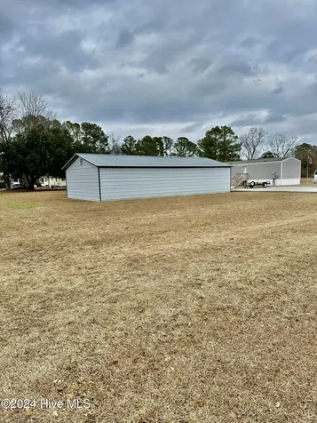 1442 Harrelsonville Road Whiteville NC 28472