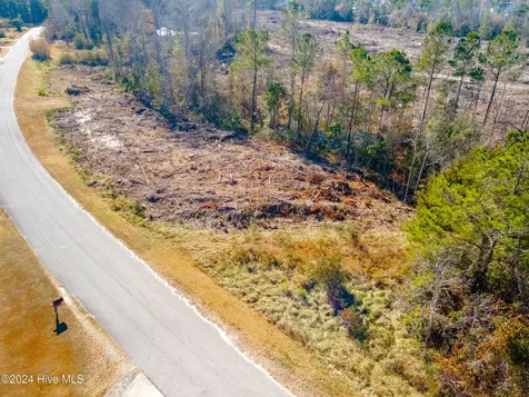 Sr 1550 Jumpin Run Road Hubert NC 28539