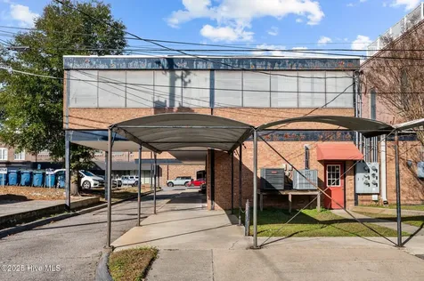 211 N Market Street Washington NC 27889