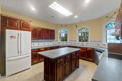 204 Blair Court Edenton NC 27932