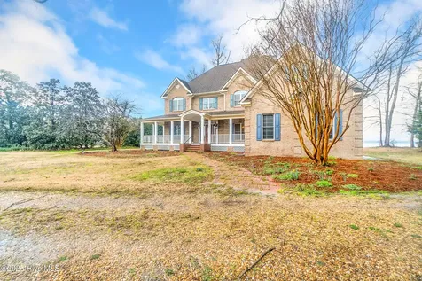 204 Blair Court Edenton NC 27932