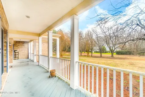 204 Blair Court Edenton NC 27932