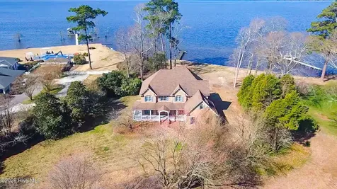 204 Blair Court Edenton NC 27932