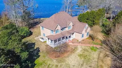 204 Blair Court Edenton NC 27932