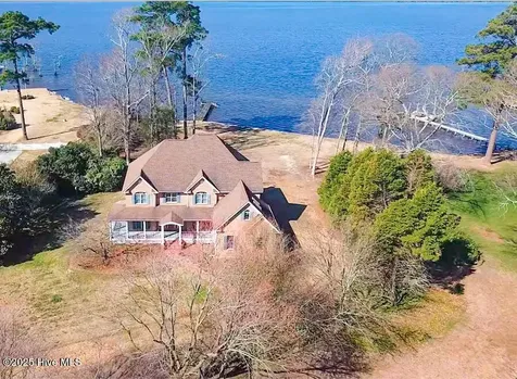 204 Blair Court Edenton NC 27932