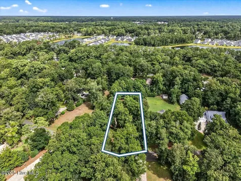 9088 Forest Drive SW Sunset Beach NC 28468