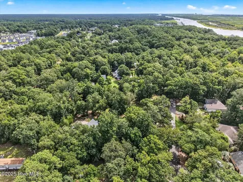 9088 Forest Drive SW Sunset Beach NC 28468