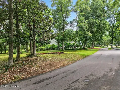 9088 Forest Drive SW Sunset Beach NC 28468