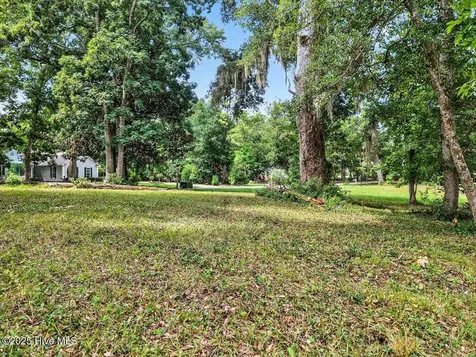 9088 Forest Drive SW Sunset Beach NC 28468