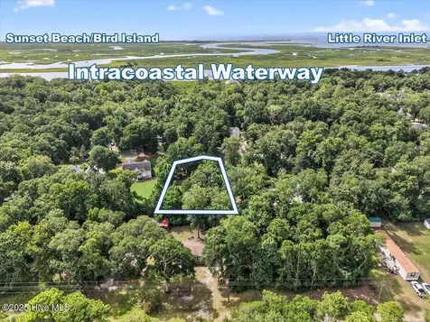 9088 Forest Drive SW Sunset Beach NC 28468