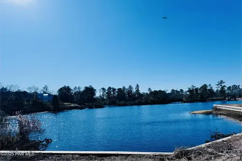 101 Shoreview Drive New Bern NC 28562