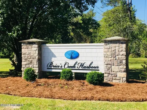 101 Shoreview Drive New Bern NC 28562