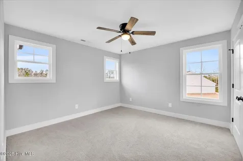 60 Gordy Way Hampstead NC 28443