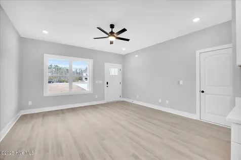 60 Gordy Way Hampstead NC 28443