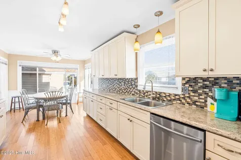 27 Newport Street Ocean Isle Beach NC 28469
