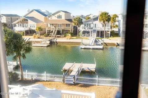 27 Newport Street Ocean Isle Beach NC 28469