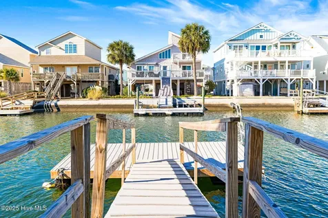 27 Newport Street Ocean Isle Beach NC 28469