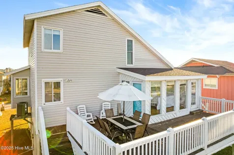 27 Newport Street Ocean Isle Beach NC 28469