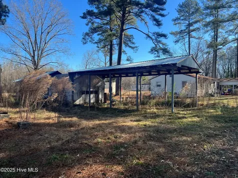 108 Peachtree Street Woodland NC 27897